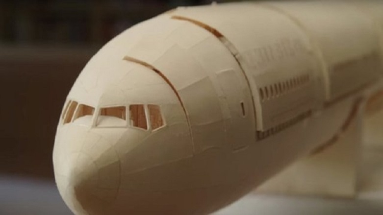 5000 saatte kendi uçağını yaptı